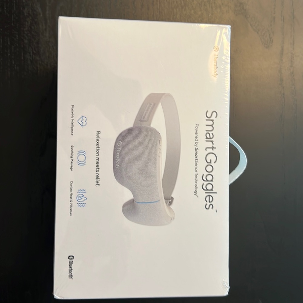 COPY - Like New in box Therabody Smart Goggles